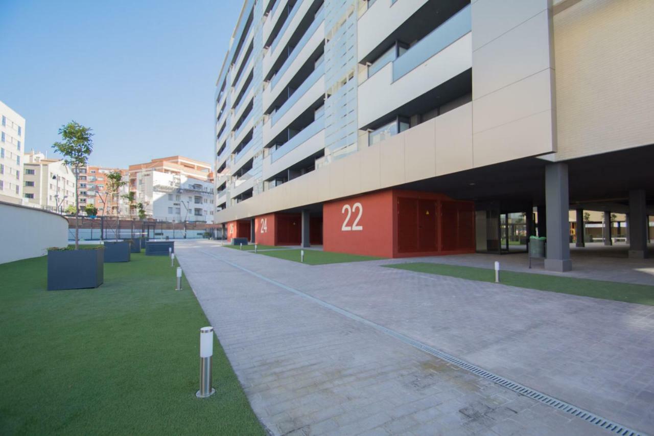 Enjoygranada Arabial 5A - Pool & Free Parking Διαμέρισμα Εξωτερικό φωτογραφία
