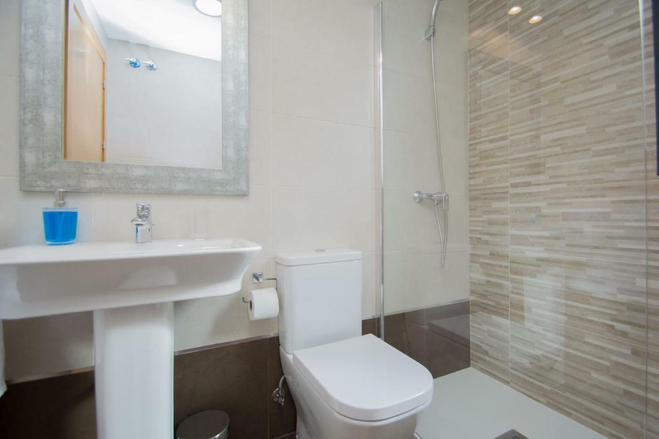 Enjoygranada Arabial 5A - Pool & Free Parking Διαμέρισμα Εξωτερικό φωτογραφία